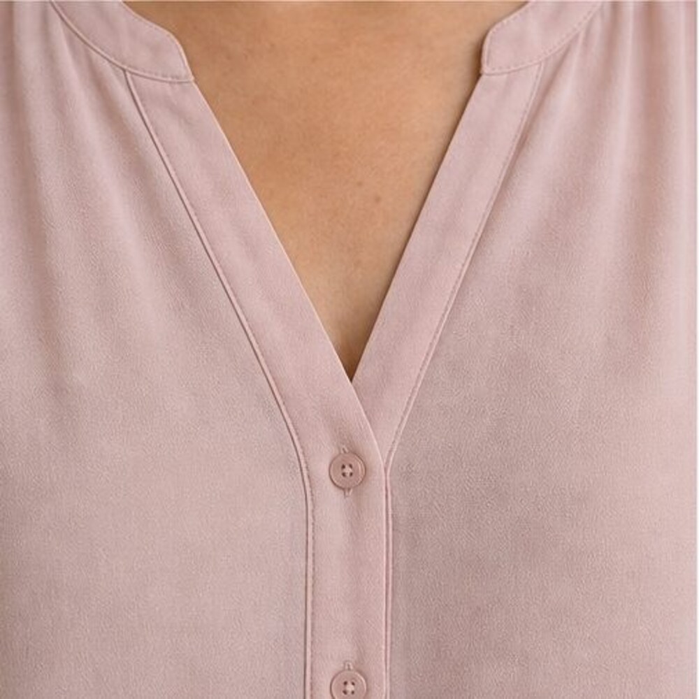 Blush Ruffle Blouse - Picture 4 of 6